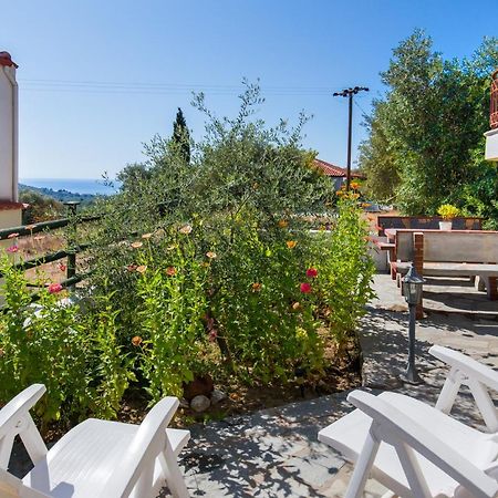 Villa Oliva Astris Buitenkant foto