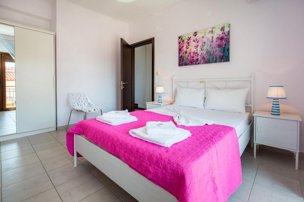 Villa Oliva Astris Buitenkant foto