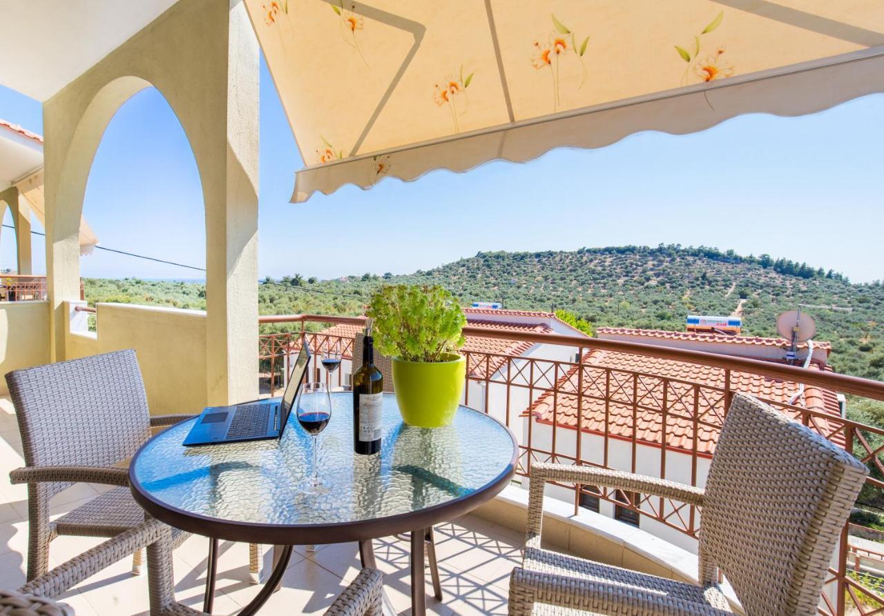 Villa Oliva Astris Buitenkant foto