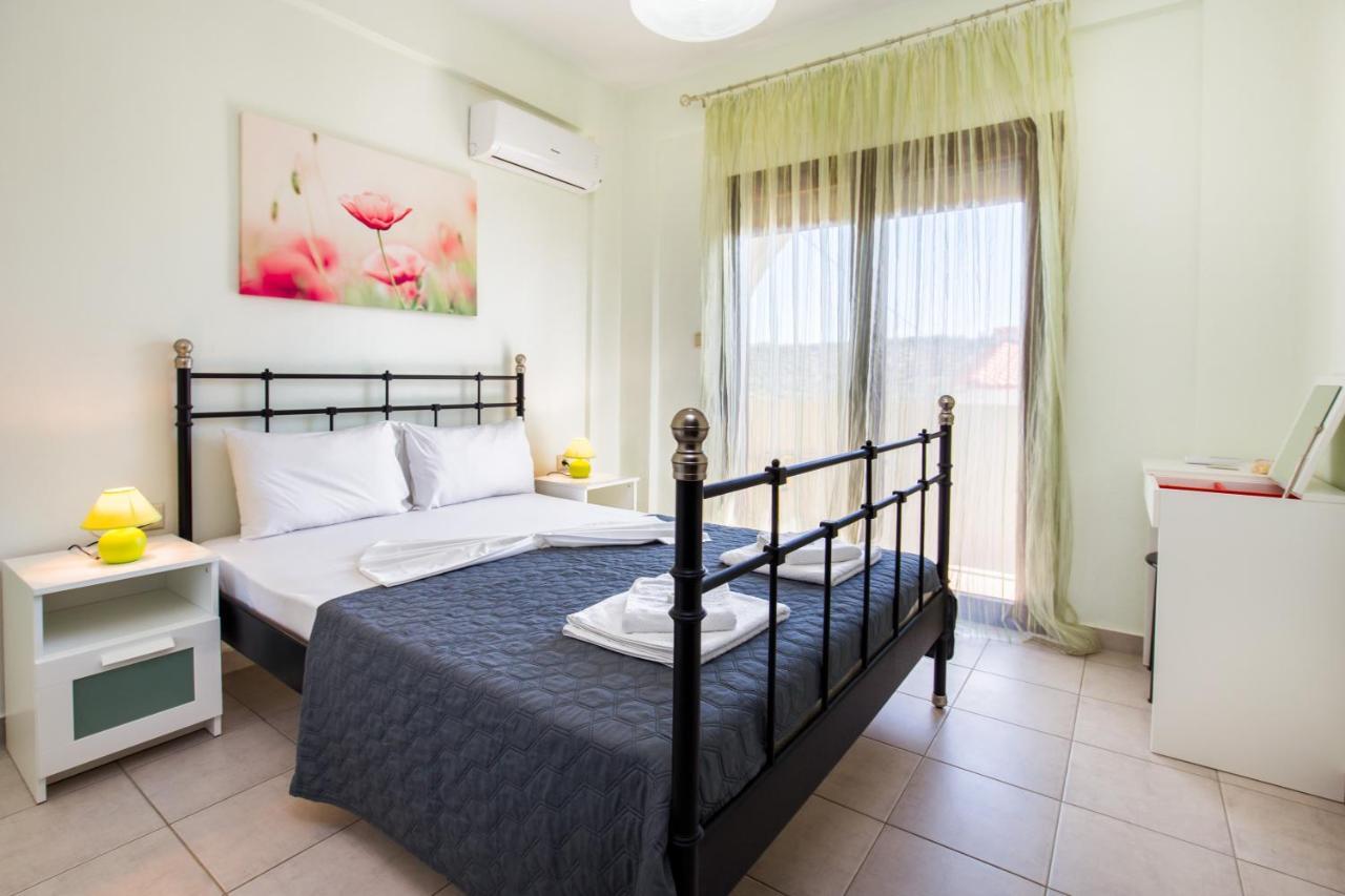Villa Oliva Astris Buitenkant foto