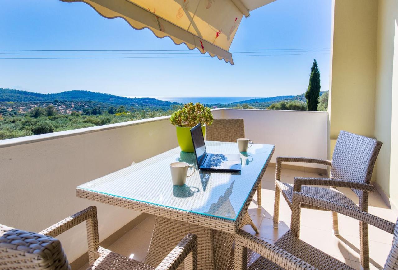 Villa Oliva Astris Buitenkant foto