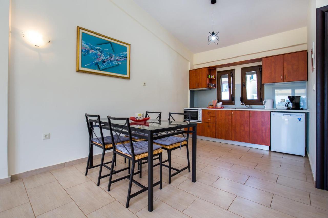 Villa Oliva Astris Buitenkant foto